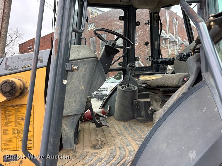 image for item FB8511 2006 John Deere 310SG backhoe