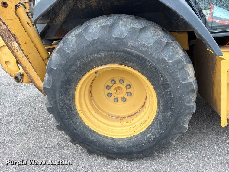 image for item FB8511 2006 John Deere 310SG backhoe