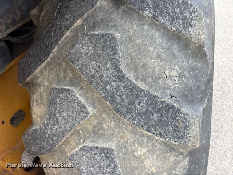 image for item FB8511 2006 John Deere 310SG backhoe