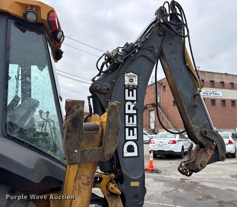 image for item FB8512 2008 John Deere 310SJ backhoe