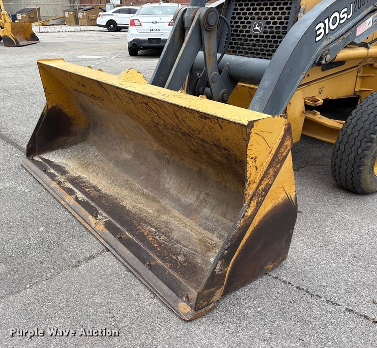 image for item FB8512 2008 John Deere 310SJ backhoe