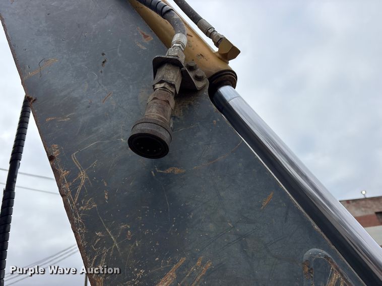 image for item FB8512 2008 John Deere 310SJ backhoe