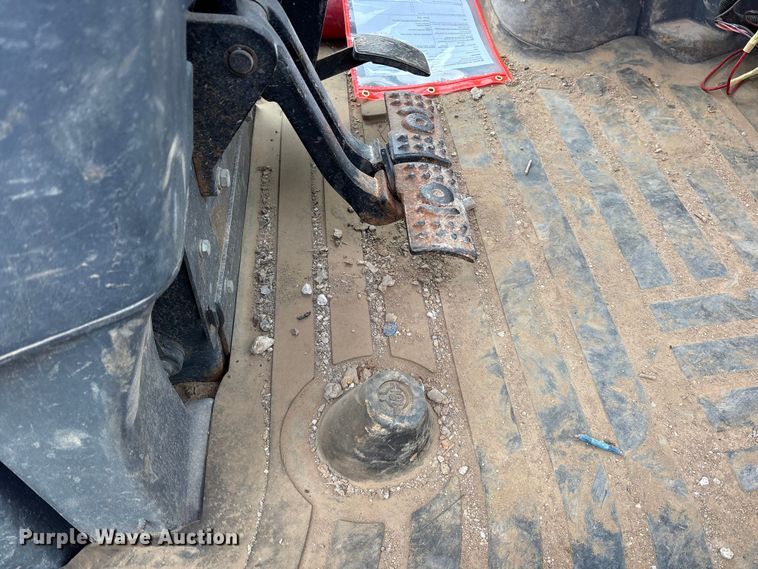 image for item FB8512 2008 John Deere 310SJ backhoe