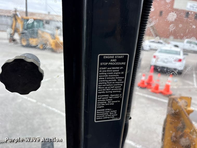 image for item FB8512 2008 John Deere 310SJ backhoe