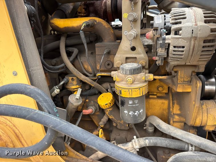 image for item FB8512 2008 John Deere 310SJ backhoe