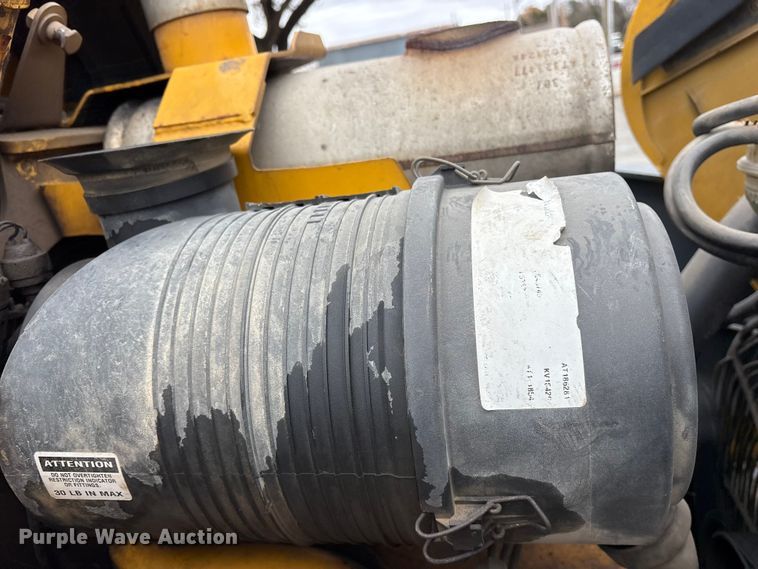 image for item FB8512 2008 John Deere 310SJ backhoe