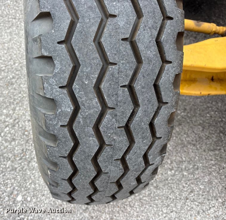 image for item FB8512 2008 John Deere 310SJ backhoe