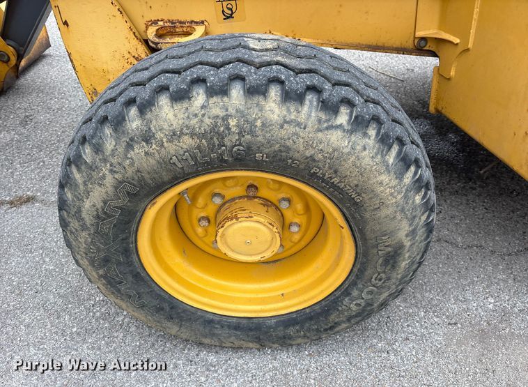 image for item FB8512 2008 John Deere 310SJ backhoe