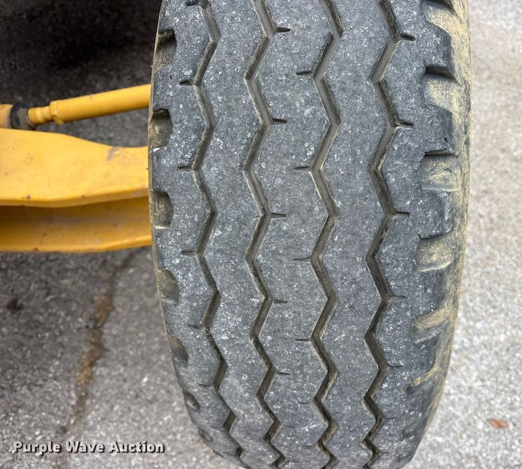 image for item FB8512 2008 John Deere 310SJ backhoe