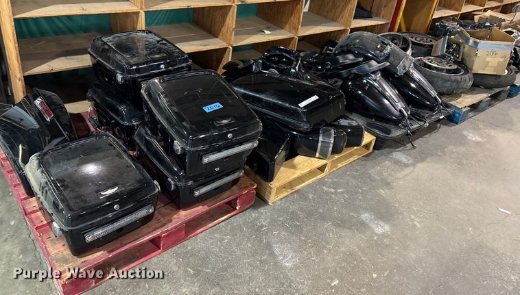 image for item FB8513 Harley Davidson parts