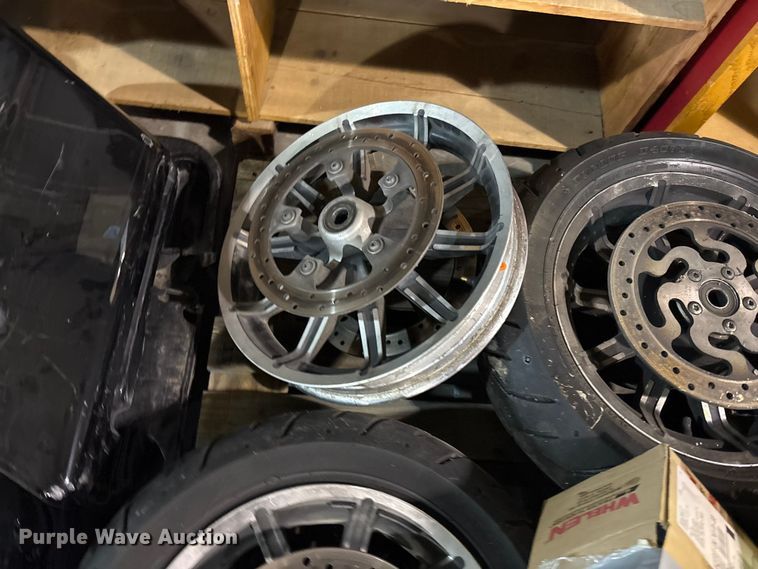 image for item FB8513 Harley Davidson parts