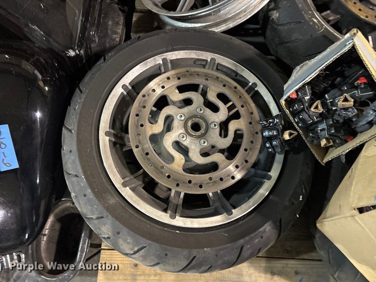 image for item FB8513 Harley Davidson parts