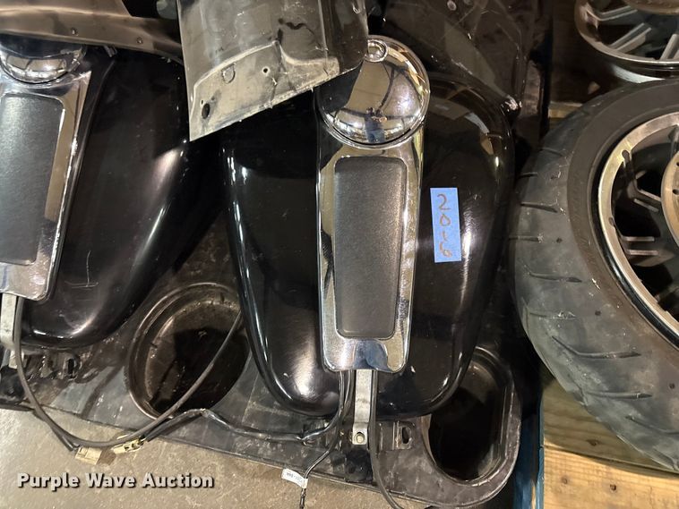 image for item FB8513 Harley Davidson parts