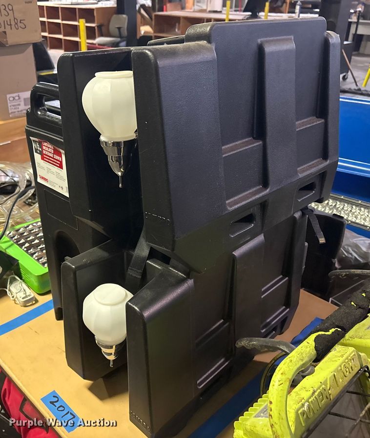 image for item FB8514 Cambro beverage dispenser