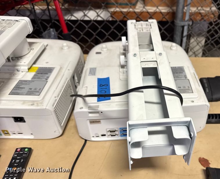 image for item FB8515 (2) ViewSonic PS750HD projectors with remotes 