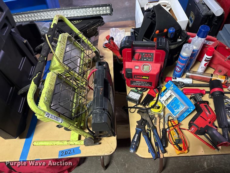 image for item FB8519 Tools