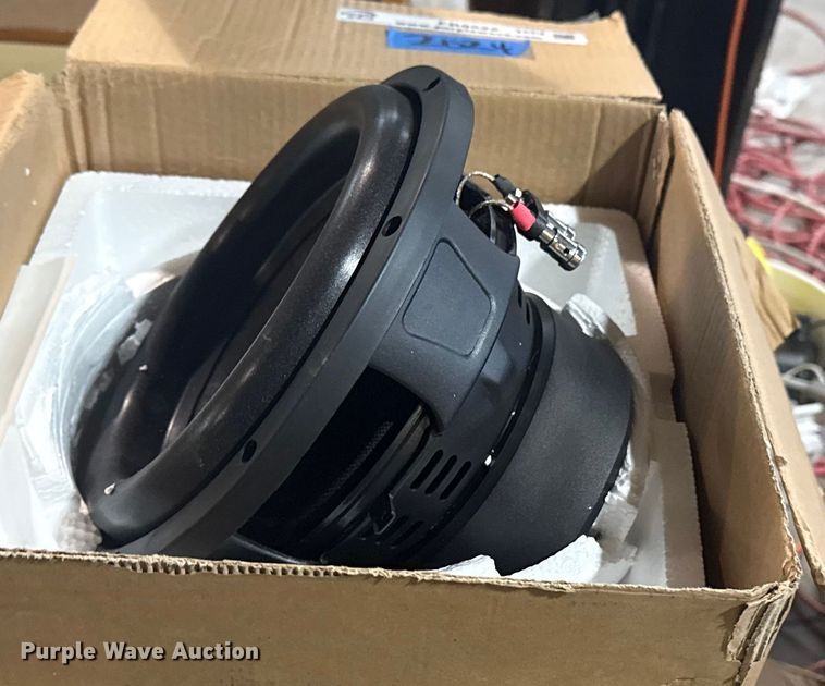 image for item FB8522 SoundQubed HDS2.1 Subwoofer