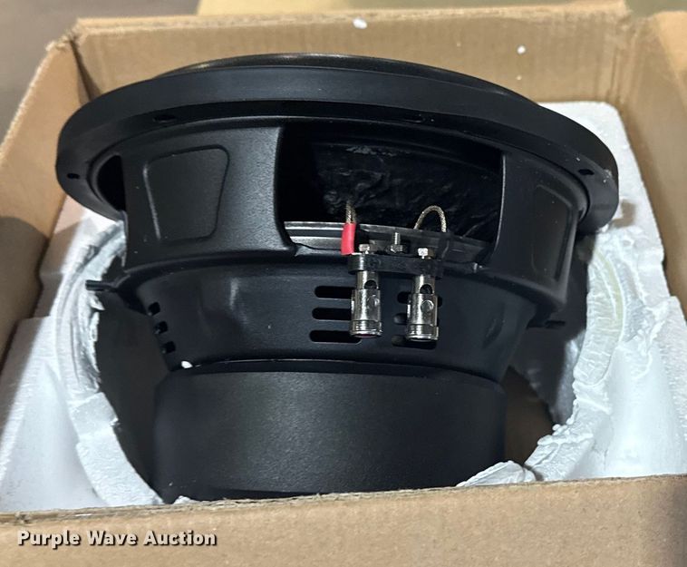 image for item FB8522 SoundQubed HDS2.1 Subwoofer