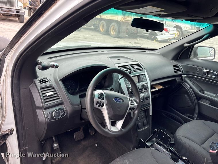 image for item FB8523 2015 Ford Explorer Police Interceptor SUV