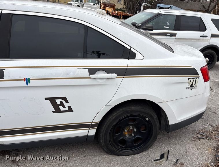 image for item FB8524 2014 Ford Taurus Police Interceptor  