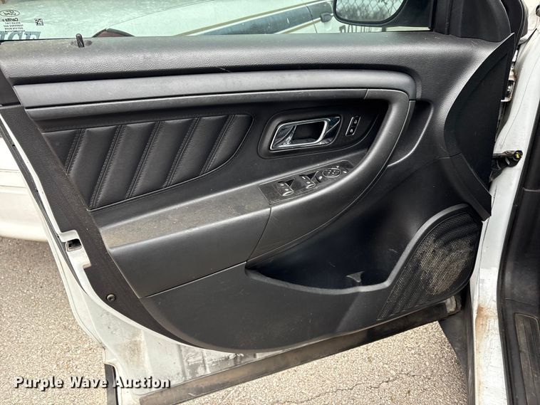 image for item FB8524 2014 Ford Taurus Police Interceptor  