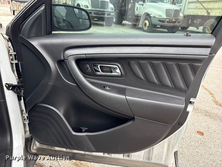 image for item FB8524 2014 Ford Taurus Police Interceptor  