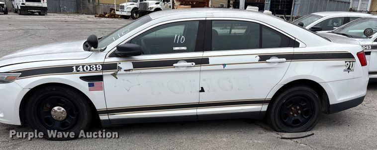 image for item FB8525 2014 Ford Taurus Police Interceptor 