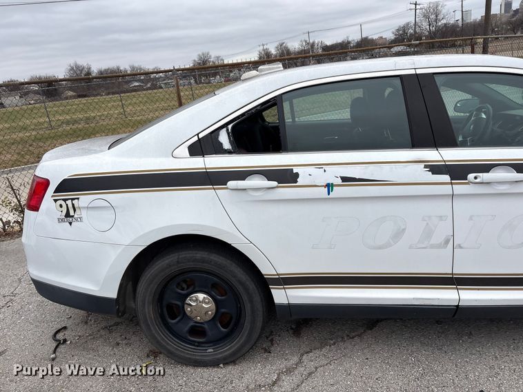 image for item FB8525 2014 Ford Taurus Police Interceptor 