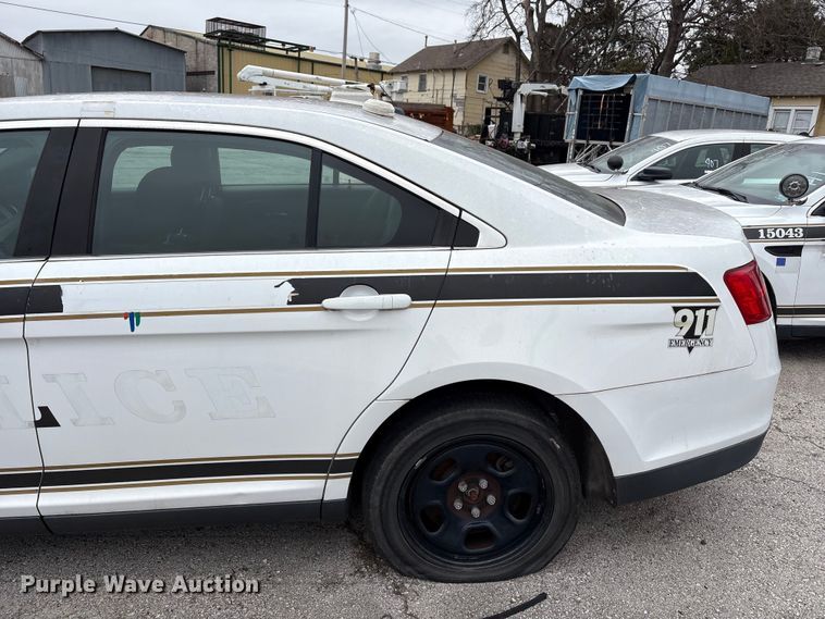 image for item FB8525 2014 Ford Taurus Police Interceptor 
