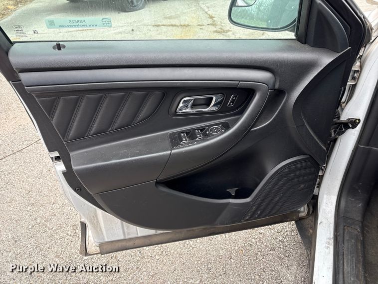 image for item FB8525 2014 Ford Taurus Police Interceptor 