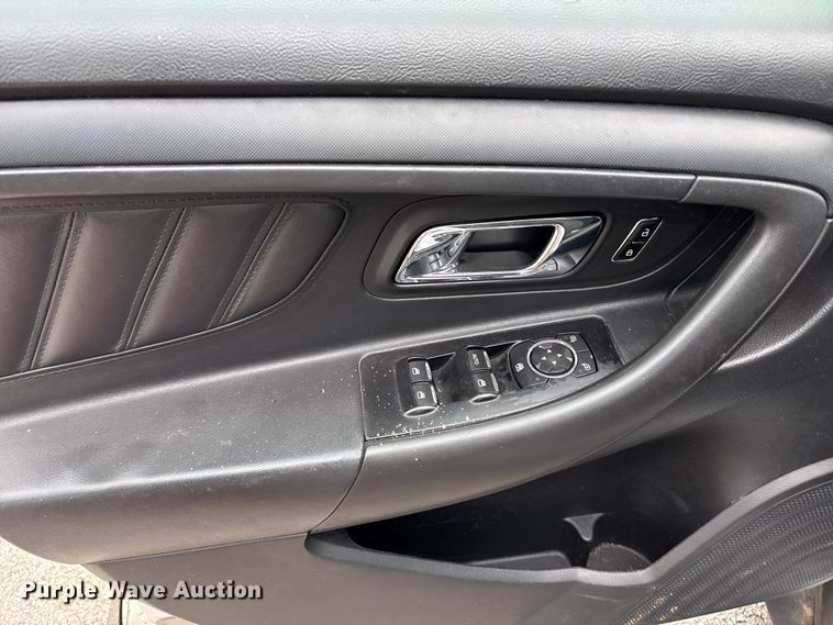 image for item FB8525 2014 Ford Taurus Police Interceptor 