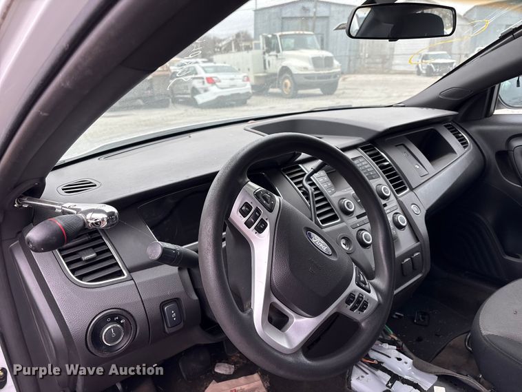 image for item FB8525 2014 Ford Taurus Police Interceptor 