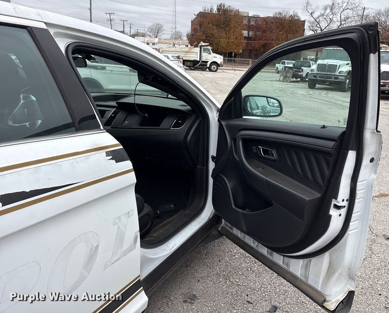 image for item FB8525 2014 Ford Taurus Police Interceptor 