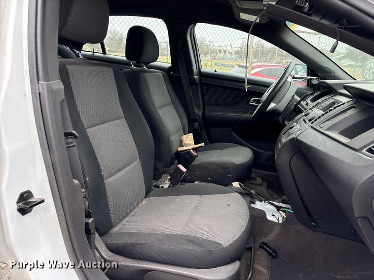 image for item FB8525 2014 Ford Taurus Police Interceptor 