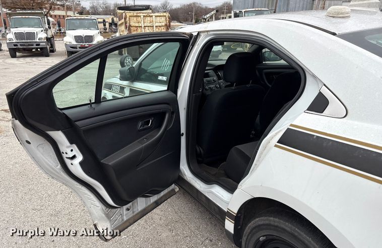 image for item FB8525 2014 Ford Taurus Police Interceptor 