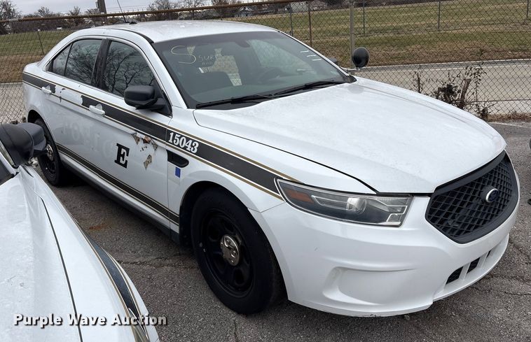 image for item FB8526 2015 Ford Taurus Police Interceptor 