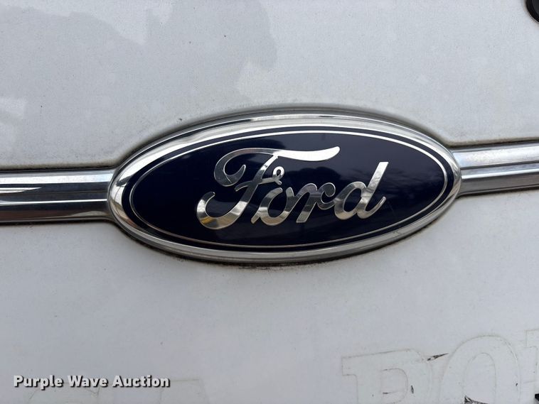 image for item FB8526 2015 Ford Taurus Police Interceptor 