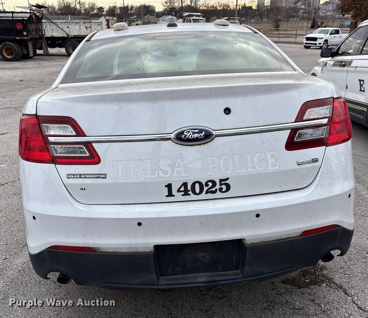 image for item FB8527 2014 Ford Taurus Police Interceptor 