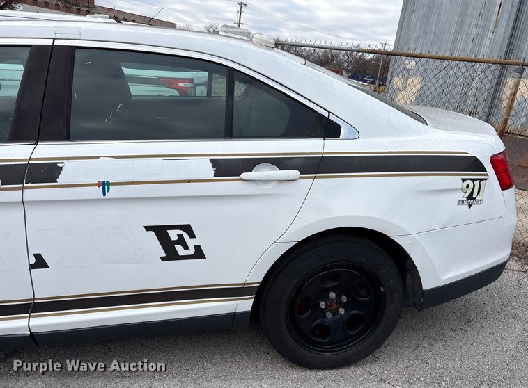 image for item FB8527 2014 Ford Taurus Police Interceptor 