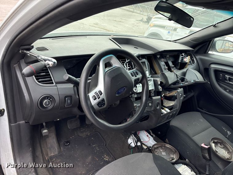 image for item FB8527 2014 Ford Taurus Police Interceptor 