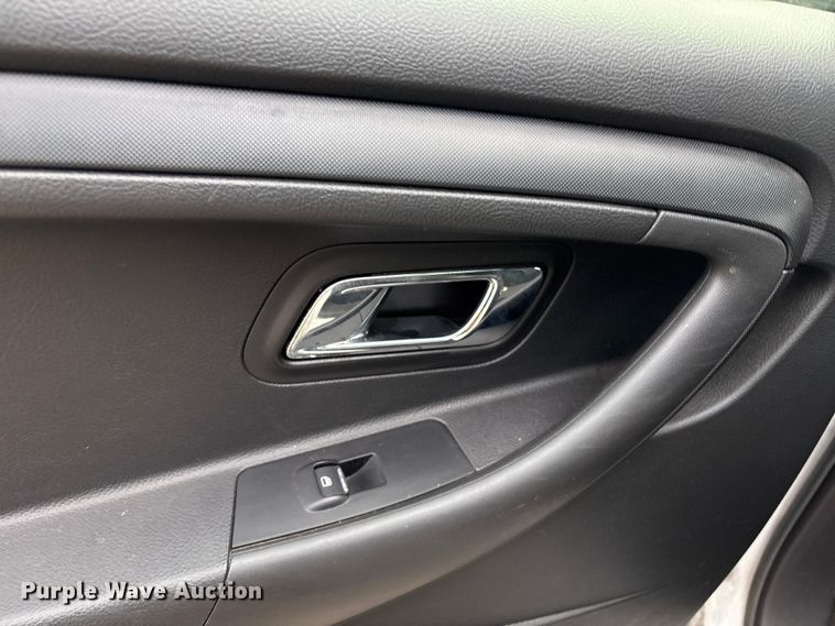 image for item FB8527 2014 Ford Taurus Police Interceptor 