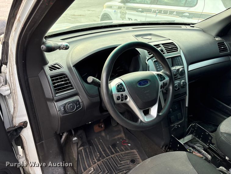 image for item FB8528 2013 Ford Explorer Police Interceptor SUV