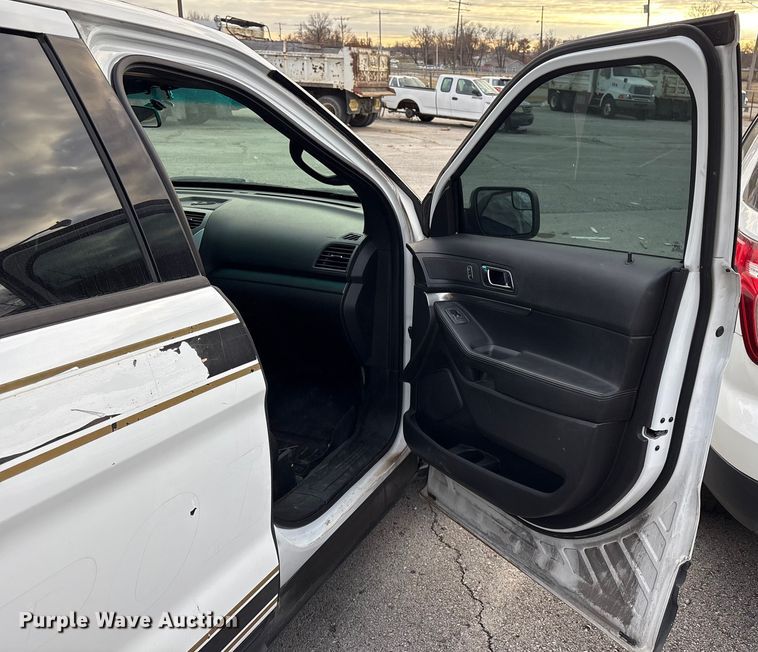 image for item FB8528 2013 Ford Explorer Police Interceptor SUV