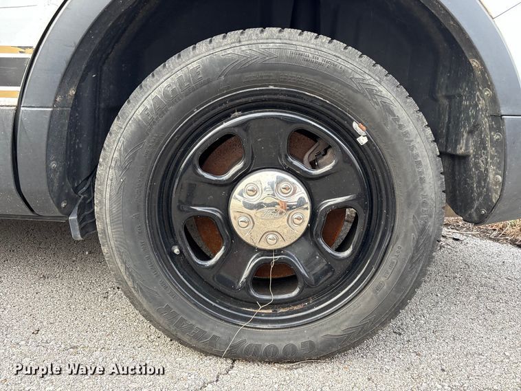 image for item FB8528 2013 Ford Explorer Police Interceptor SUV