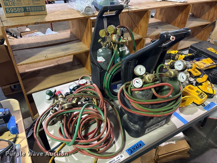 image for item FB8530 (2) acetylene tanks with stands