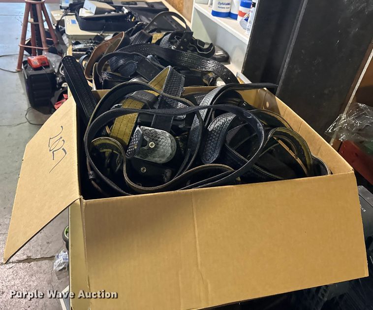 image for item FB8533 Police gear