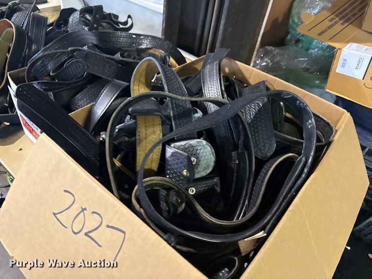 image for item FB8533 Police gear