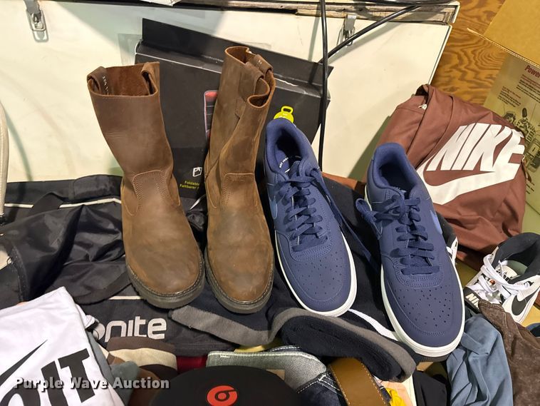 image for item FB8536 Clothing 