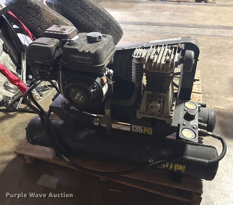 image for item FB8538 Air Compressor