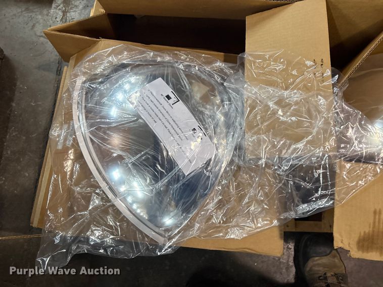 image for item FB8543 (5) plastic safety mirrors